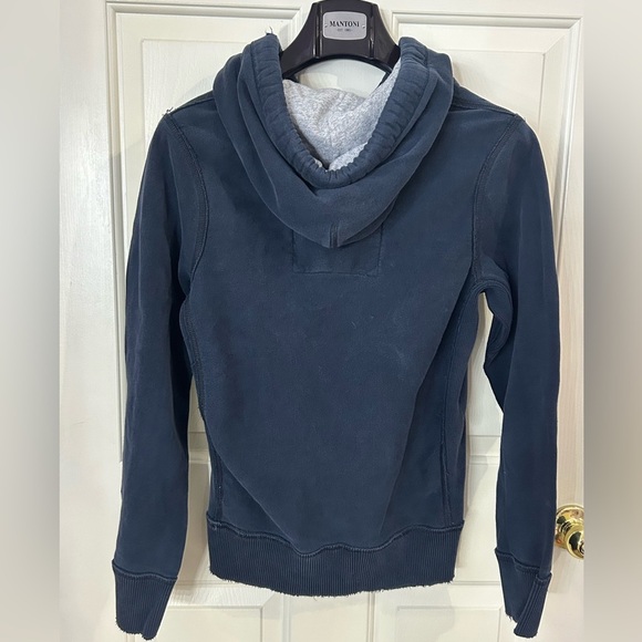 Y2K Abercrombie & Fitch Men’s Small Muscle Fit Distressed Hoodie Pullover - Picture 2 of 8